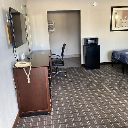 New Budget Inn Eaton Ngoại thất bức ảnh